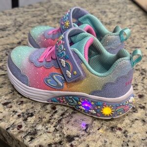 Skechers Rainbow Light-Up Kids Sneakers toddler size 9